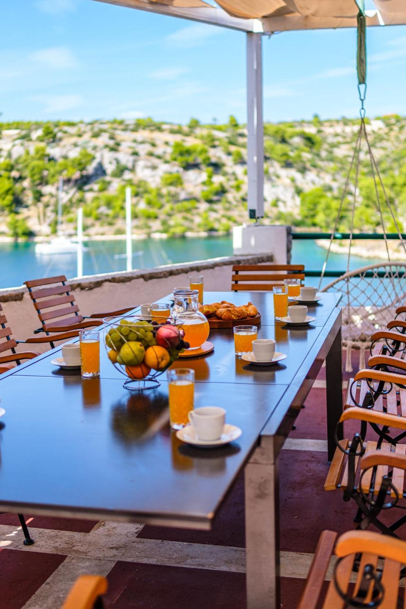 Vila Tudor Bobovisca Εξωτερικό φωτογραφία
