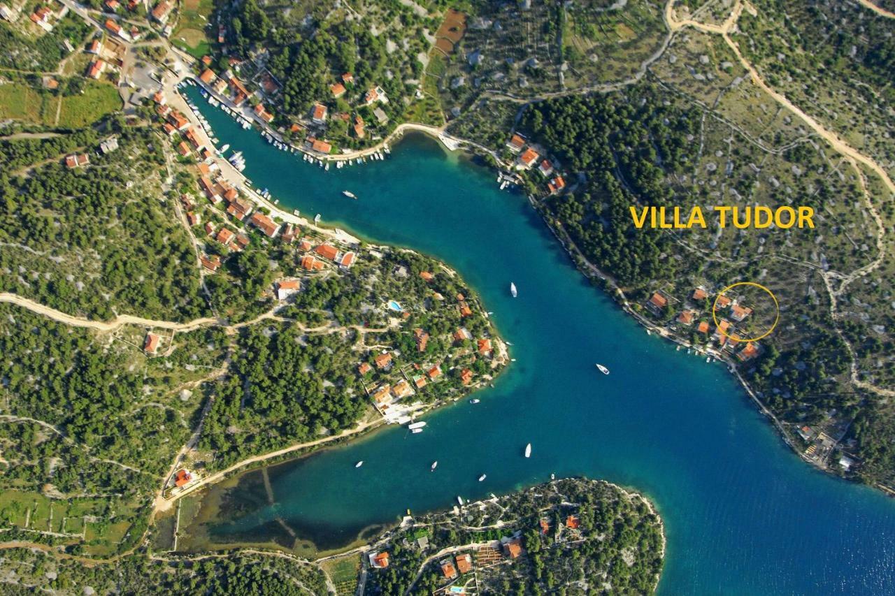 Vila Tudor Bobovisca Εξωτερικό φωτογραφία